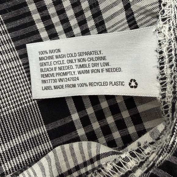 Plaid Smocked Midi Dress Black White Cottagecore Modest Long Sleeve Size M NWT - Picture 9 of 10